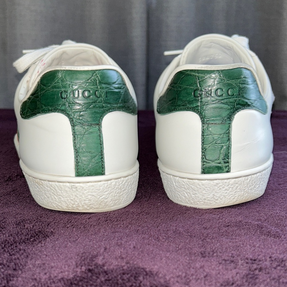 Gucci White Sneakers with Red and Green Stripes - Picture 4 of 12